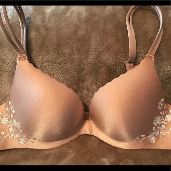 Victoria's Secret Other - VS Angels Secret Embrace Push-up